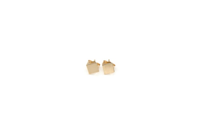 gold-square-studs